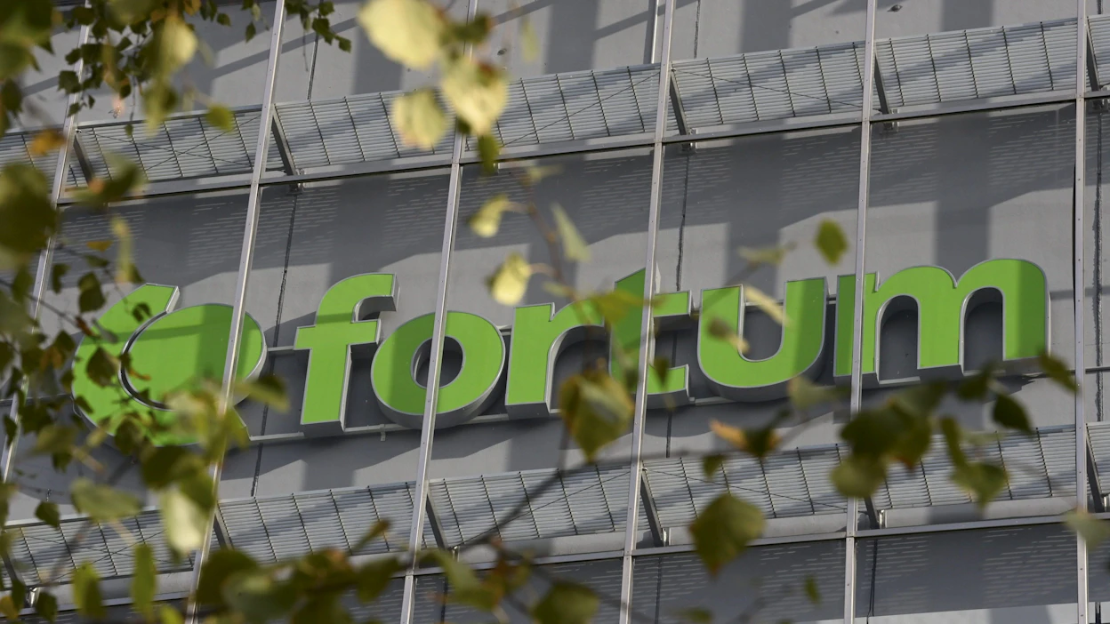 Helsingin Sanomat uutisoi, että energiajätti Fortum yritti viime hallituskaudella ostaa Kemijoki-yhtiön osakkeet valtiolta.