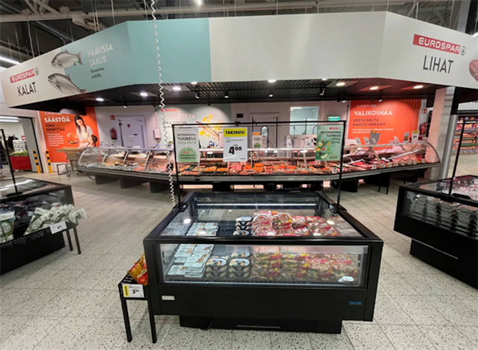 Spar palaa Suomeen lähes kahdenkymmenen vuoden tauon jälkeen Eurospar-myymäläkonseptilla. Kuvassa Ylöjärven Tokmannin Eurospar.