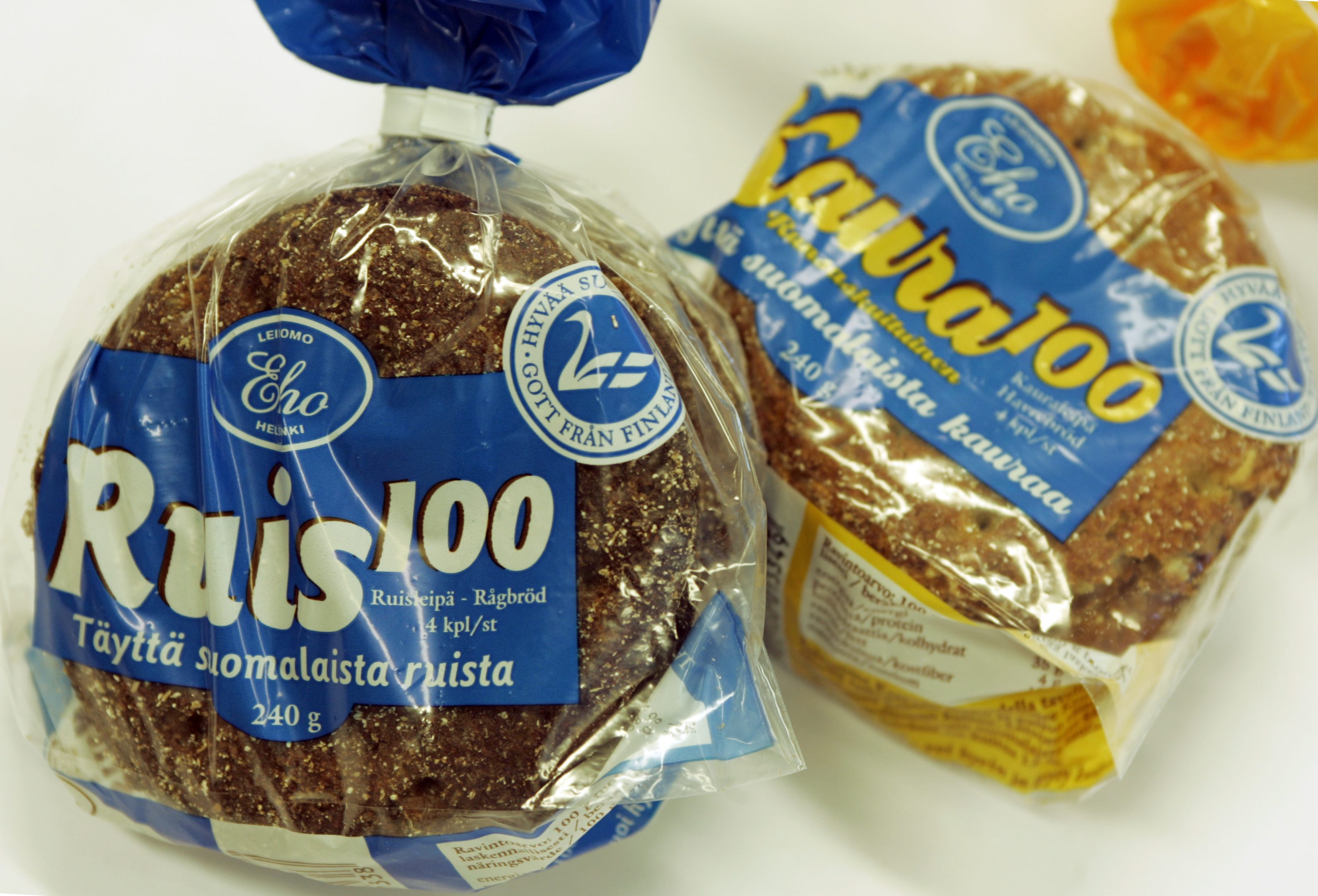 Hyvää Suomesta -merkki ruisleipäpussissa. Kuvituskuva.