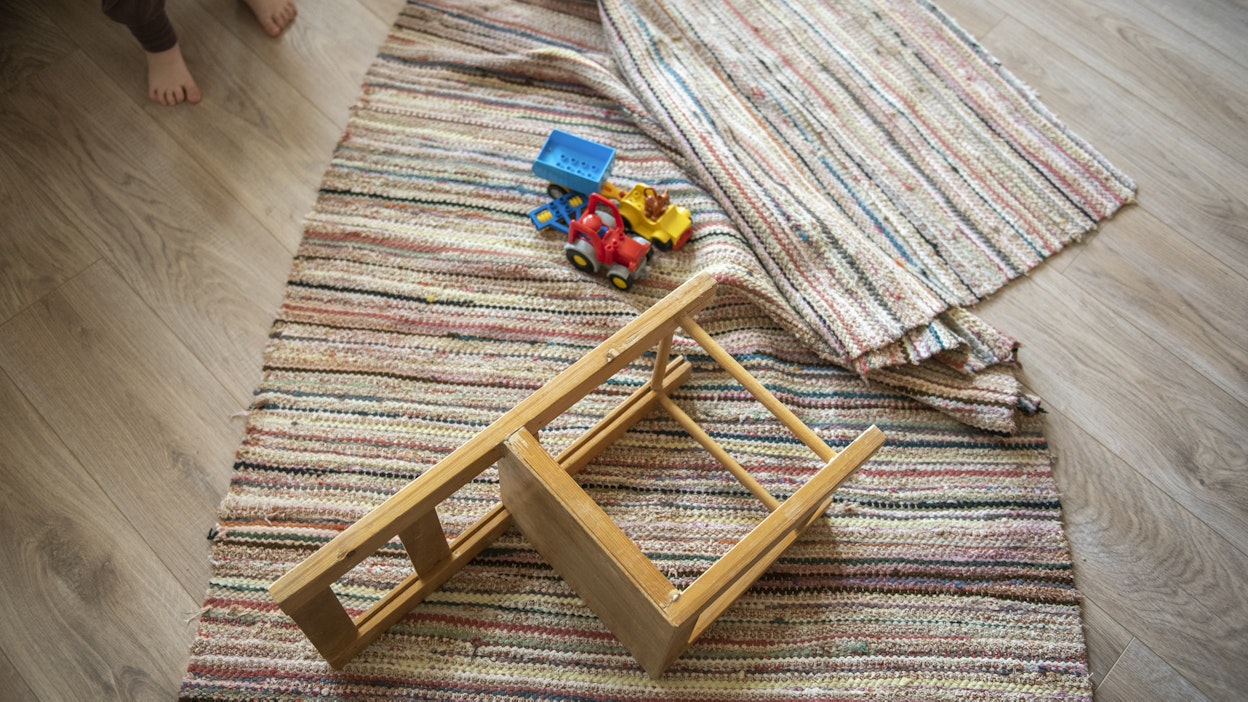 Kirjoittaja on huolissaan huostaanotettujen lapsien asemasta.