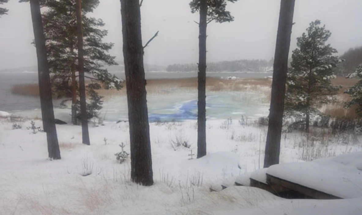 Virolahdella sinistä jäätä kuvattiin 7. joulukuuta.