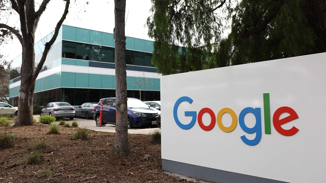 Googlen emoyhtiön Alphabetin liikevaihto ja tulos jäivät markkinoiden odotuksista viimeisellä vuosineljänneksellä. LEHTIKUVA/AFP. 