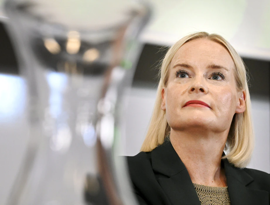 Valtiovarainministeriö esitti ehdotuksessaan opetus- ja kulttuuriministeriön budjettiin 50 miljoonaa euroa vähemmän rahaa kuin ministeriö itse. Kuvassa valtiovarainministeri Riikka Purra (ps.) LEHTIKUVA / MARKKU ULANDER.