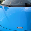 Raha ei tee onnelliseksi, mutta moni suree maailman pahuutta silti ennemmin Ferrarissa tai McLarenissa tai Bentleyssä esimerkiksi Ladan sijaan.