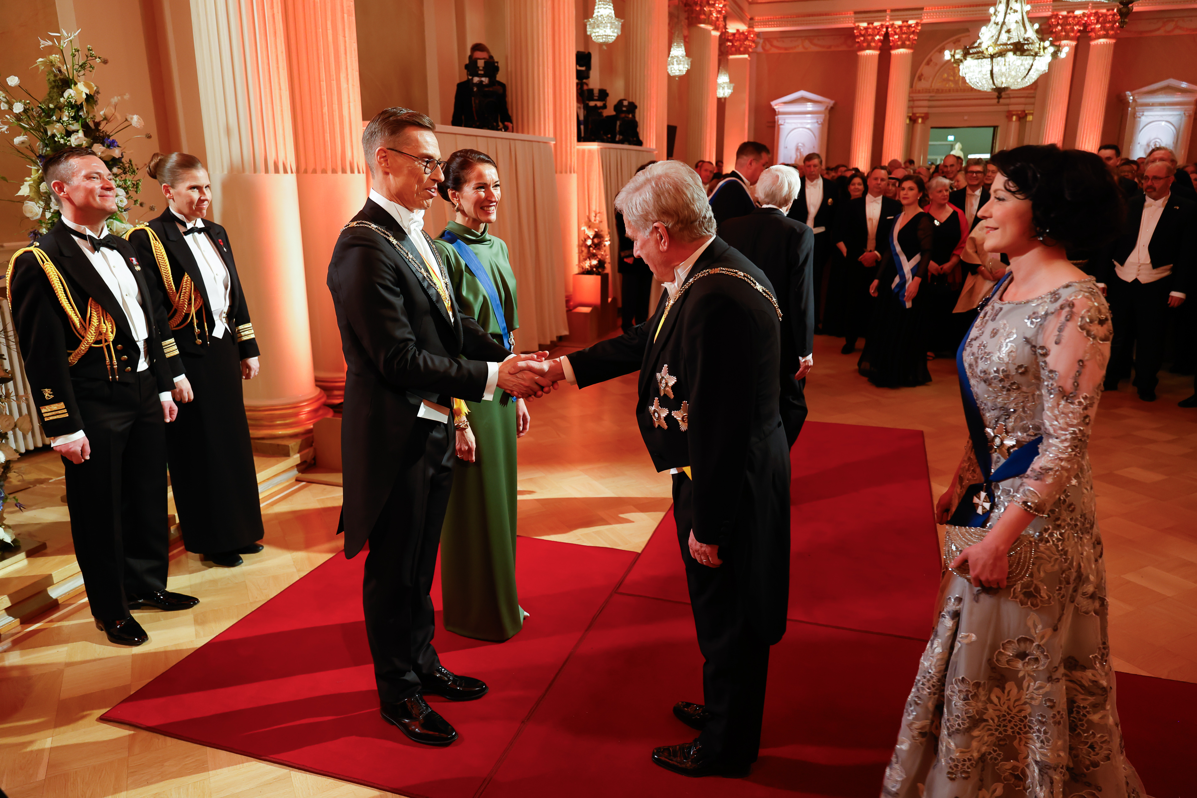 Tämän vuoden itsenäisyyspäivän juhlavastaanotolle odotetaan noin 1700 vierasta.