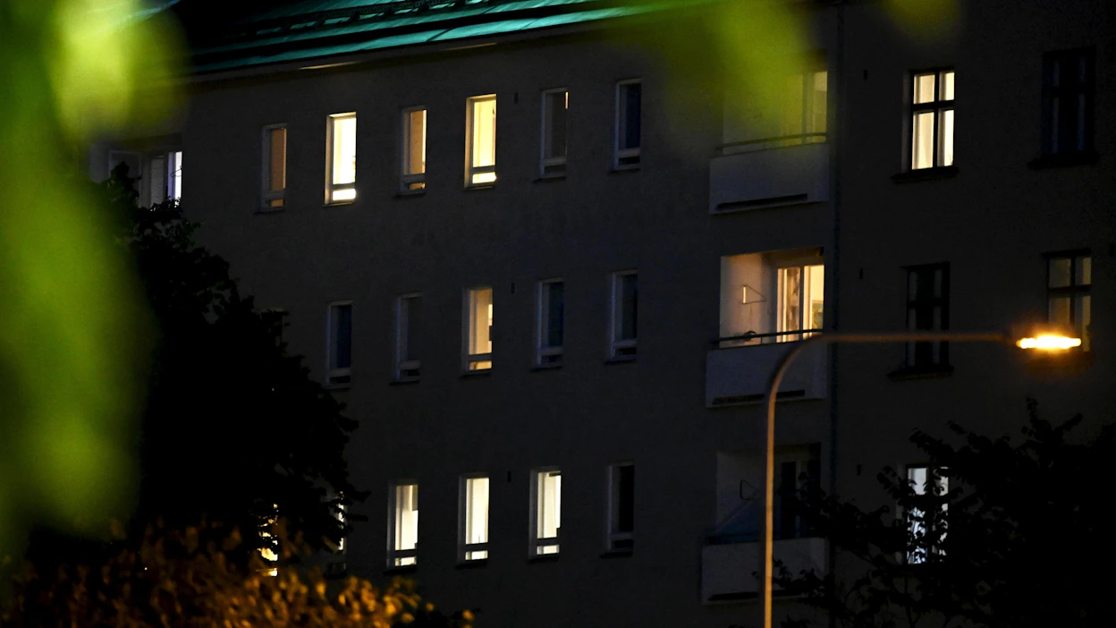 Vuorokausirytmin pysyvyydellä on merkitystä mielenterveydelle keski-iässä, kertoo keskiviikkona julkaistu Terveyden ja hyvinvoinnin laitoksen (THL) tutkimus. Kyselytutkimuksessa seurattiin samojen henkilöiden vuorokausirytmiä kymmenen vuoden ajan. VESA MOILANEN / LEHTIKUVA.
