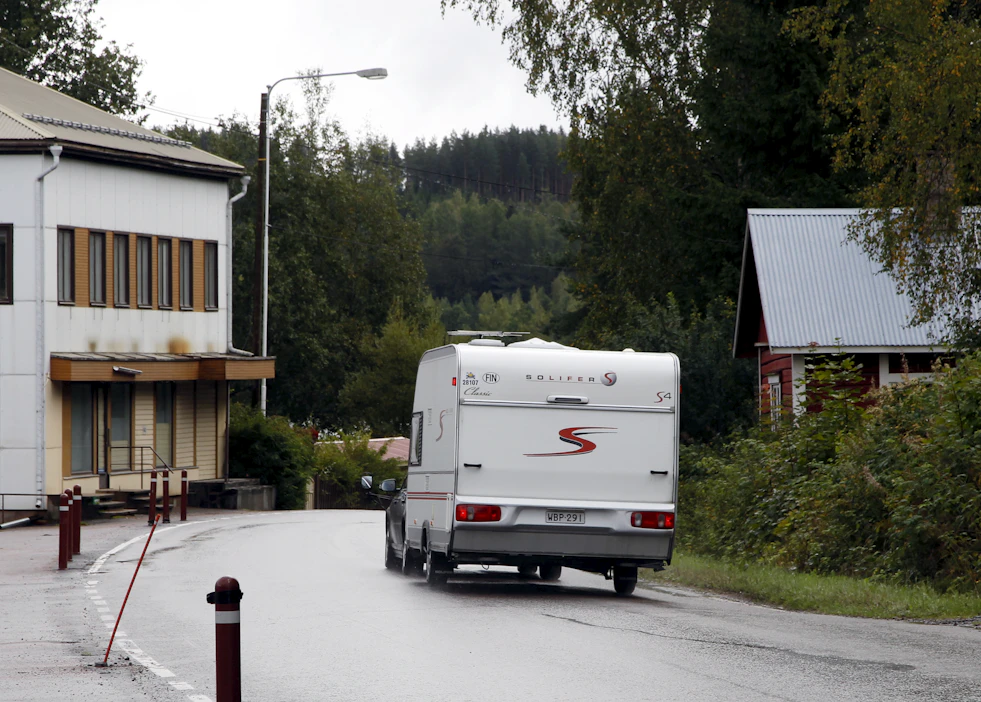Asuntovaunuelämä on yleensä mukavaa ja karavaanarina oppii monenlaista mielenkiintoista itsestään, lähimmäisistään, elämästä ja ympäristöstä.