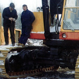 Åkerman H 25 sai normaalit Åkermanit tuntumaan pieniltä kaivinkoneilta, kun nämä työmaalla joskus ajettiin rinnakkain.
