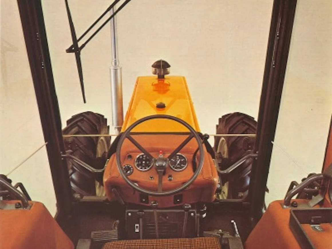 81Renault1181Sohjaamo