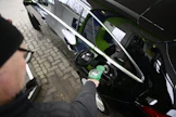 Dieselin ja bensiini 95:n verollinen keskihinta oli maaliskuussa 1,9 euroa ja bensiini 98:n 2,0 euroa litralta, kertoo Tilastokeskus. LEHTIKUVA / ANTTI AIMO-KOIVISTO. 