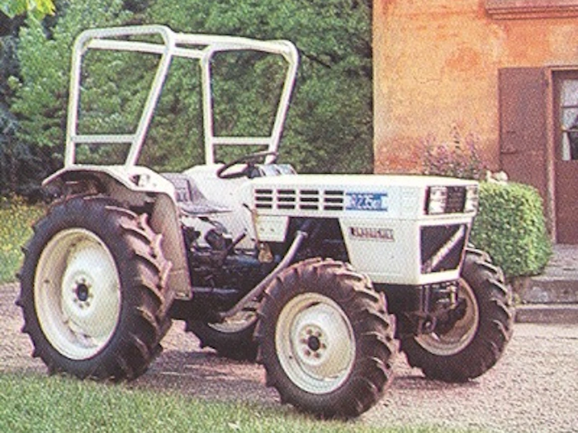 77LamborghiniR235
