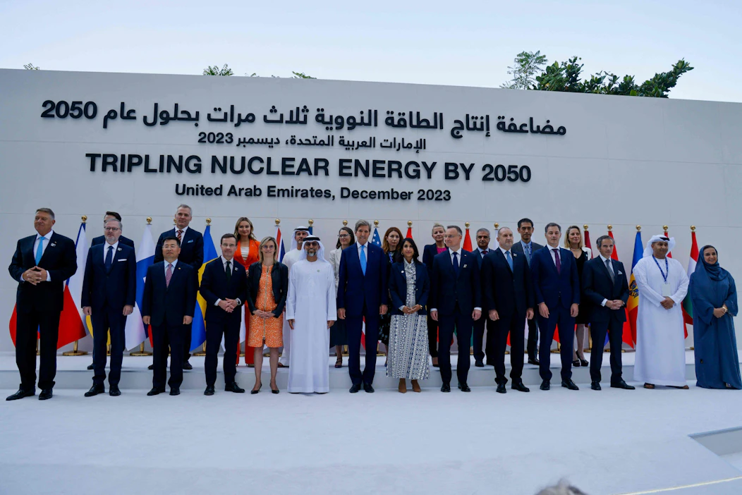 Maat esittivät vaatimuksensa ydinvoiman tuotannon lisäämisestä YK:n ilmastokokouksessa (COP28) Arabiemiraattien Dubaissa. LEHTIKUVA/AFP.