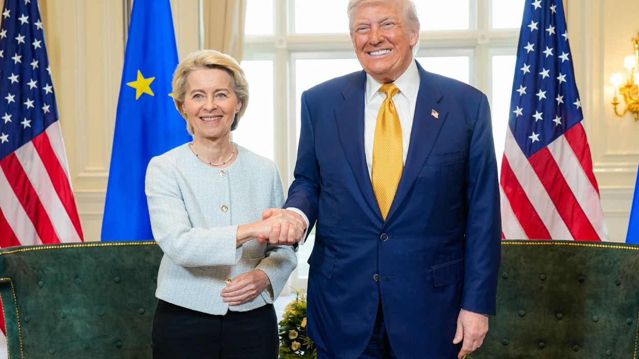 Donald Trumpin mairea hymy saattaa hyytyä, jos EU-parlamentti torjuu Ursula von der Leyenin johdolla neuvotellun kauppasovun.