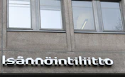 Muun muassa Isännöintiliitto on pitänyt KKV:n selvityksen lopputulosta virheellisenä. LEHTIKUVA / HEIKKI SAUKKOMAA. 