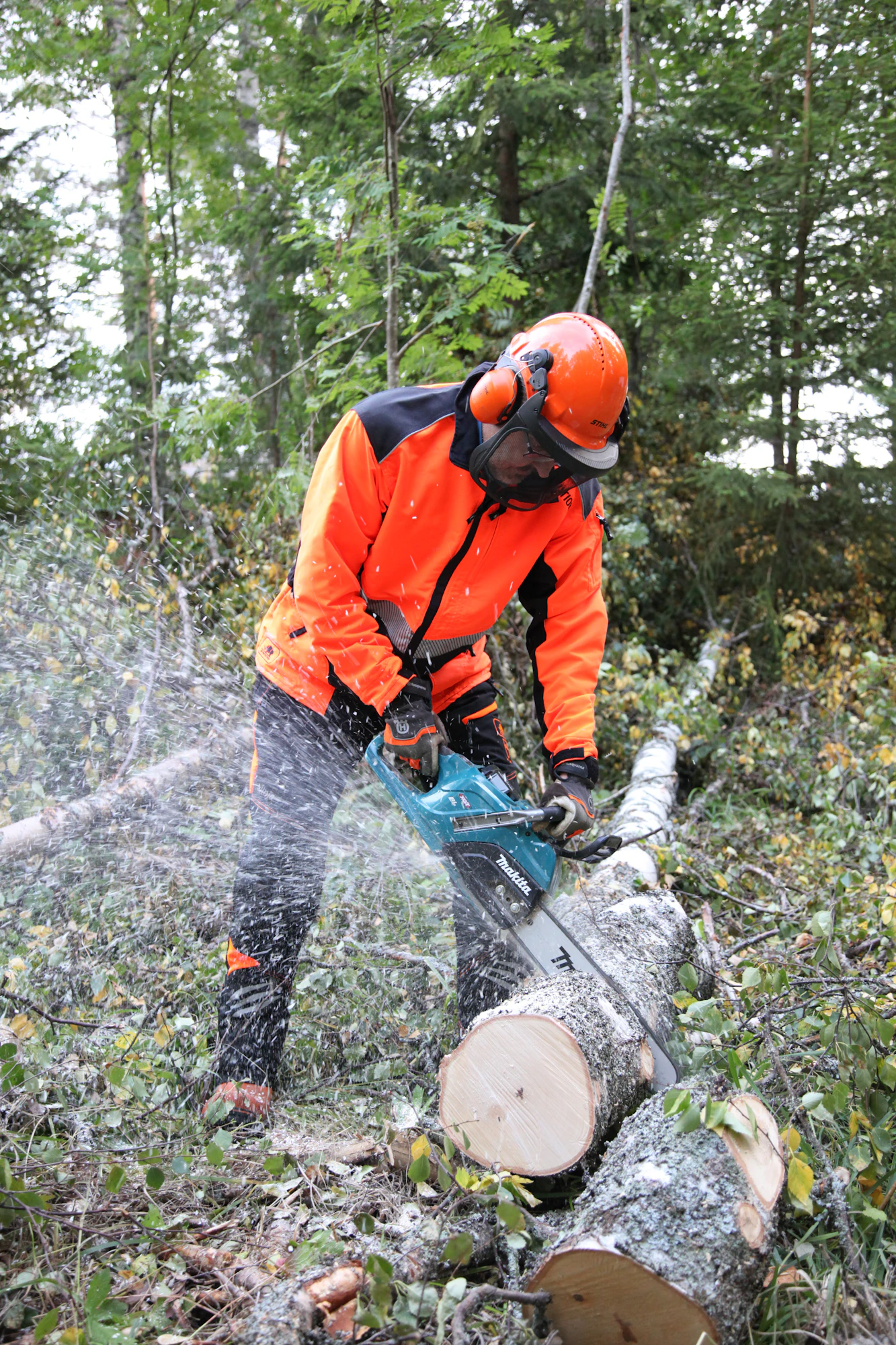 SIP W-Air -takki on malliltaan pitkähkö ja väljä kokonumeroon nähden.