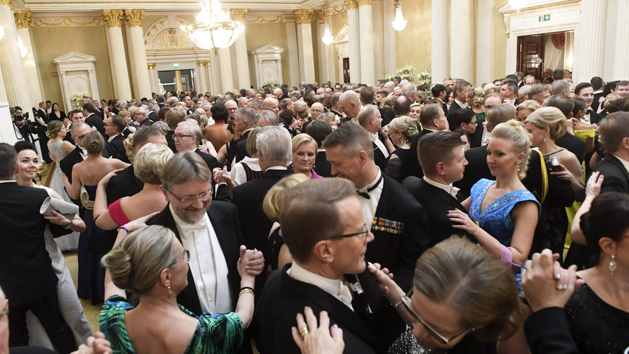 Vieraita itsenäisyyspäivän vastaanotolla Presidentinlinnassa Helsingissä 6. joulukuuta 2018.