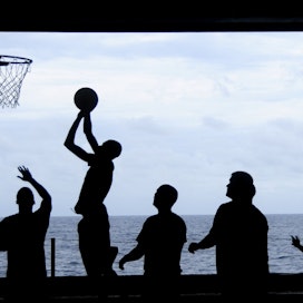 Myös koripallo on yhä vahvemmin maakuntien pienten paikkakuntien laji.