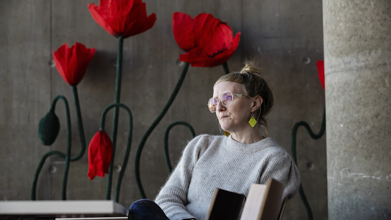 Oulun teatterin taiteellinen johtaja Alma Lehmuskallio on puhunut kovin sanoin lasten ja nuorten teatterin rahoitusleikkauksista. Hän on Suomen Teatterin ry:n hallituksen jäsen.