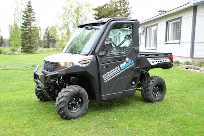Polaris Ranger 1000 EPS Nordic Pro varustettuna lämpöohjaamolla on kuljettajaystävällinen talvella.