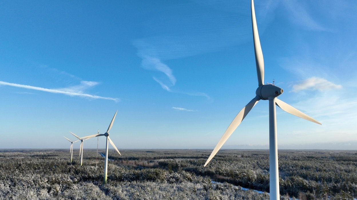 Suomeen suunnitteilla olevien tuulivoimahankkeiden kapasiteetti on kasvanut yli 80 prosenttia puolen vuoden aikana, kertoo Suomen Tuulivoimayhdistys.. 