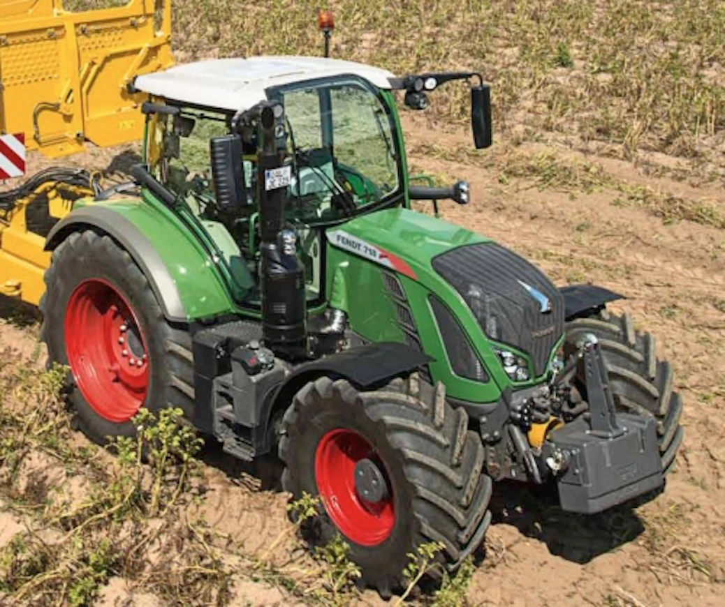 15Fendt700