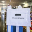 Kuntaliitokset vievät päätöksentekoa yhä kauemmaksi kuntalaisesta. Kuvituskuva.