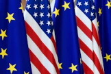 Euroopan parlamentti on päättänyt panna EU:n ja Yhdysvaltojen välisen kauppasopimuksen jäihin. LEHTIKUVA/AFP.