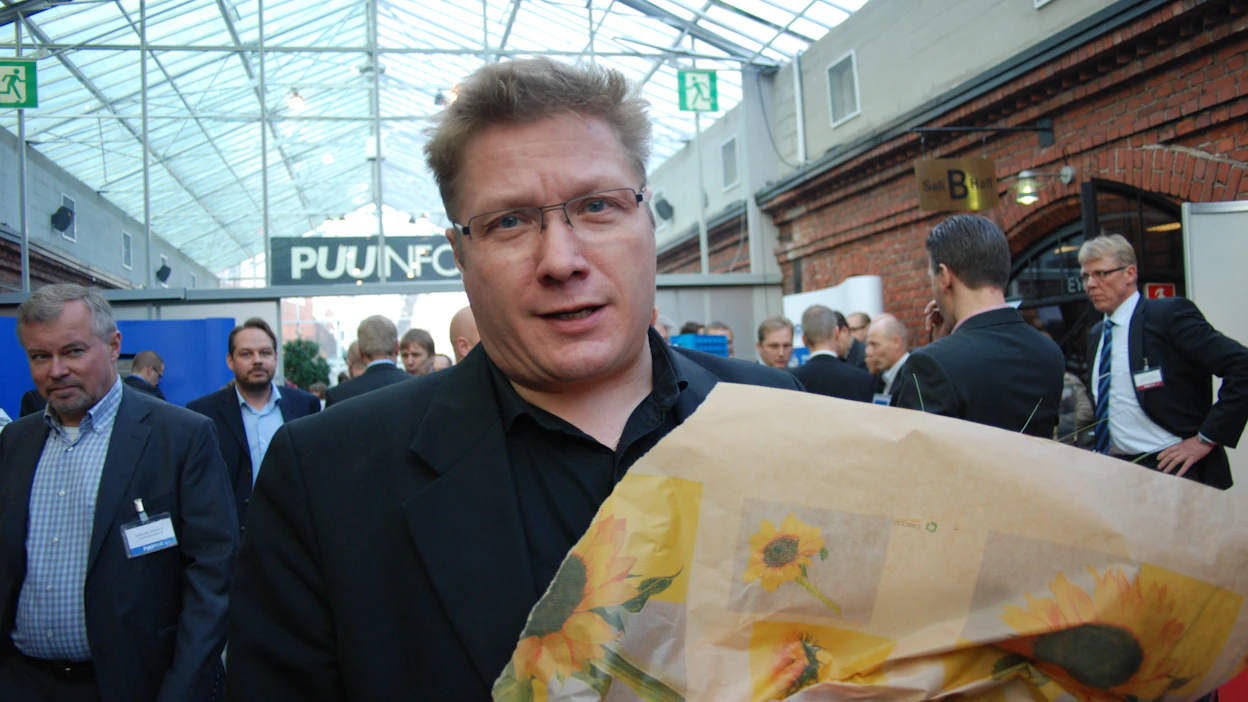 Professori Markku Karjalainen on usein ollut valtakunnallisen Puupalkinnon tuomaristossa.