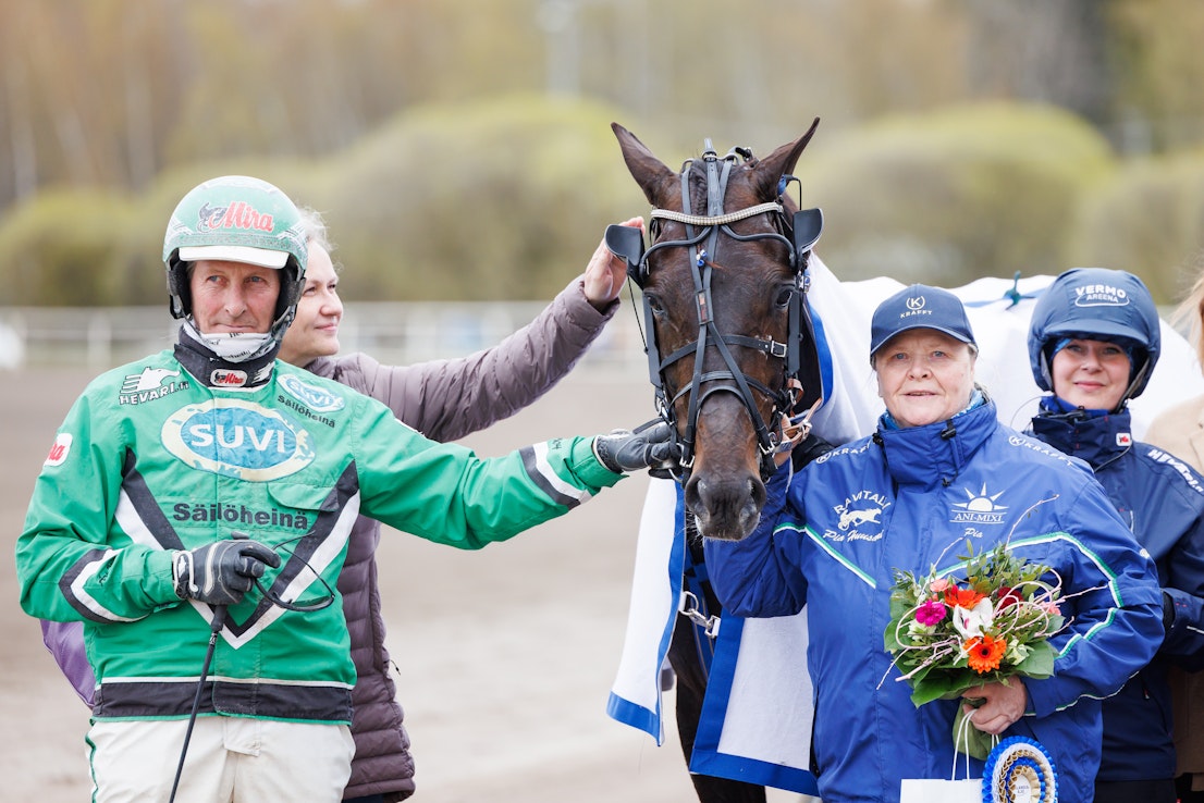 Ari Moilanen vastaa Vincent C.D:n ohjastuksesta ja Pia Huusari valmennuksesta.