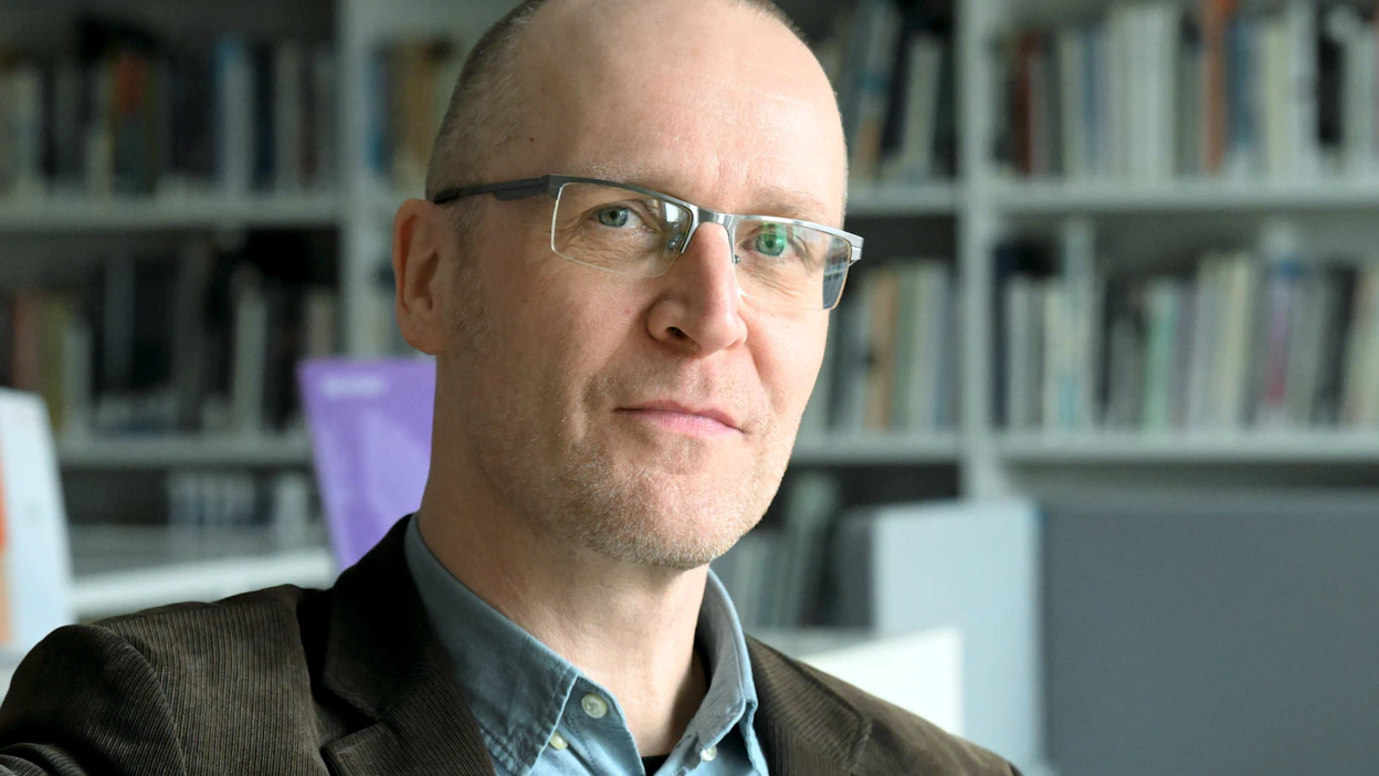 Alustava ilmoitus noin 57 prosentin äänestysvilkkaudesta on tutkija Jussi Lassilan mukaan äärimmäisen epäuskottava. JUSSI NUKARI / LEHTIKUVA.