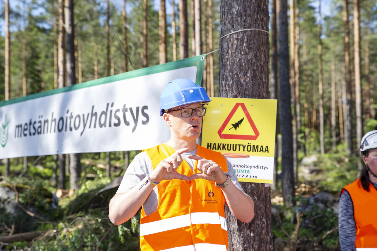 MTK:n ympäristöasiantuntija Markus Nissinen kehottaa välttämään kuolinpesiä. Suojelusopimuksiin tarvitaan kaikkien kuolinpesän osakkaiden suostumus.