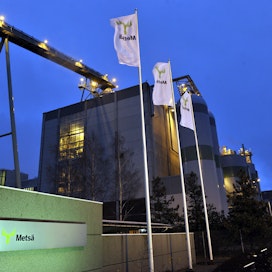 Metsä Fibren Rauman tehtaan nykyinen tuotantokapasiteetti on 680 000 sellua vuodessa.