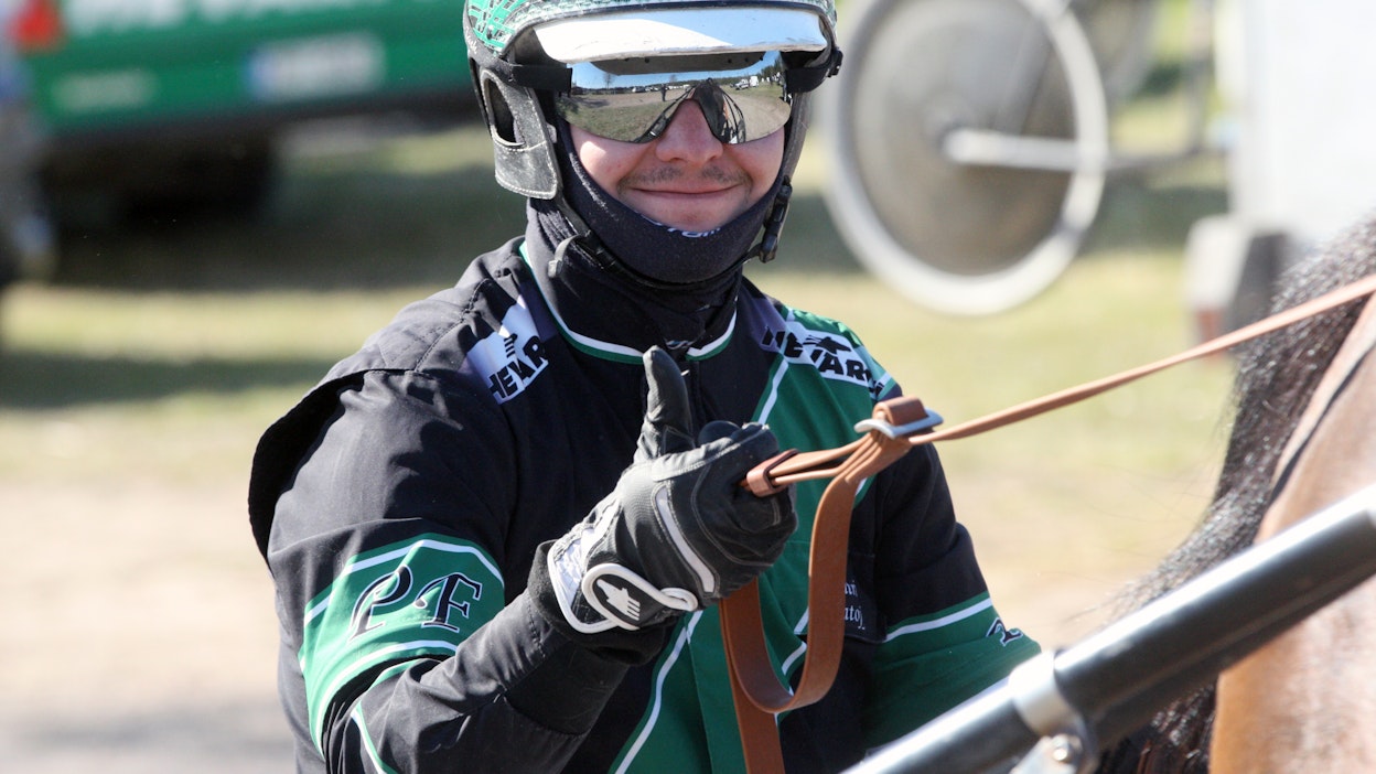 Kun kulkee, niin kulkee. Patri Filatoff iloitsee valinnasta talenttiohjelmaan.