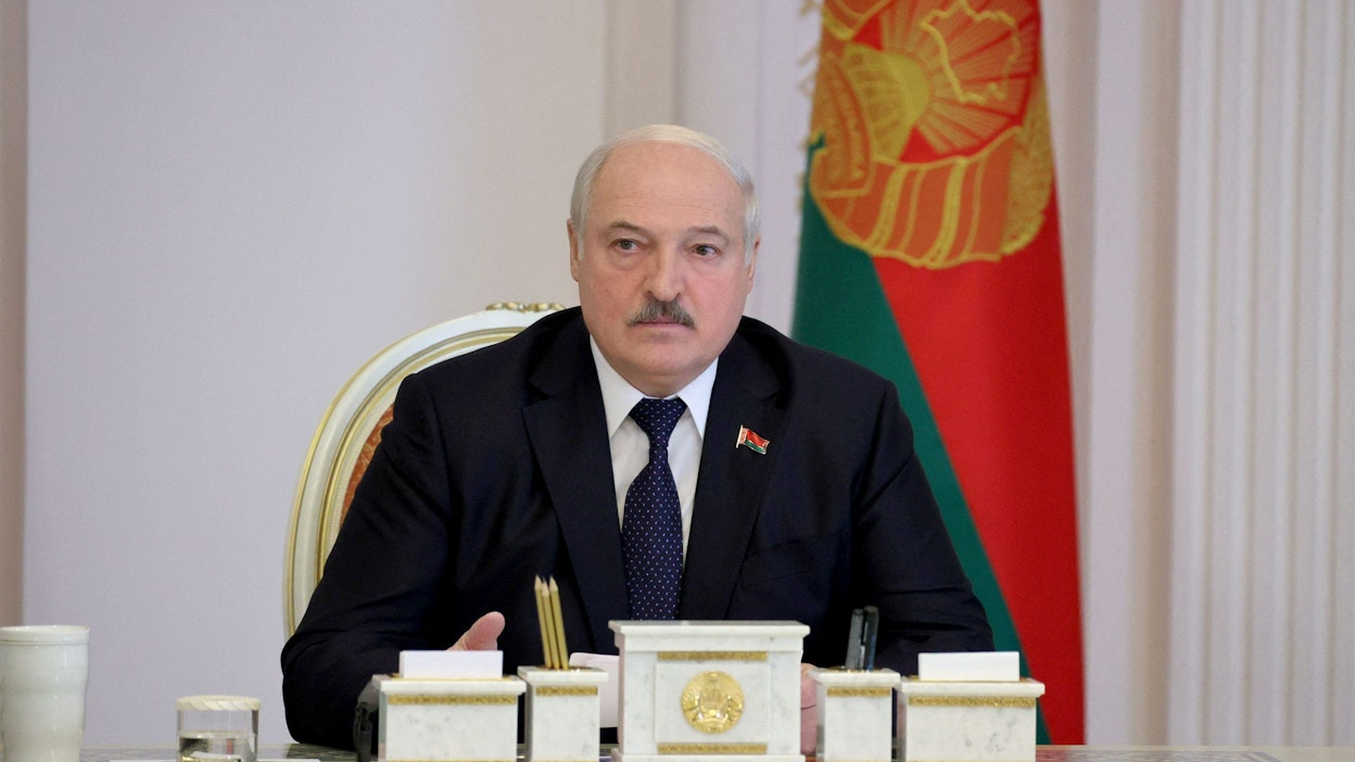 Valko-Venäjän itsevaltainen johtaja Aljaksandr Lukashenka ei ole vielä ilmoittanut julkisesti liikekannallepanosta. LEHTIKUVA/AFP. 