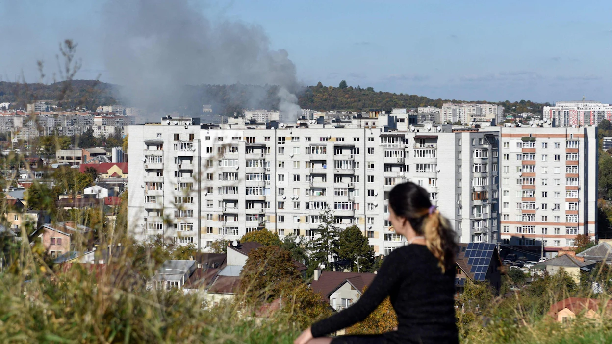 Iskut ovat vaurioittaneet kriittistä infrastruktuuria muun muassa Länsi-Ukrainan Lvivin alueella. LEHTIKUVA/AFP .