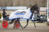 Knows Best Vermon Finlandia-viikonlopun valloittajana rattaillaan hoitajansa Laura Laakkonen.