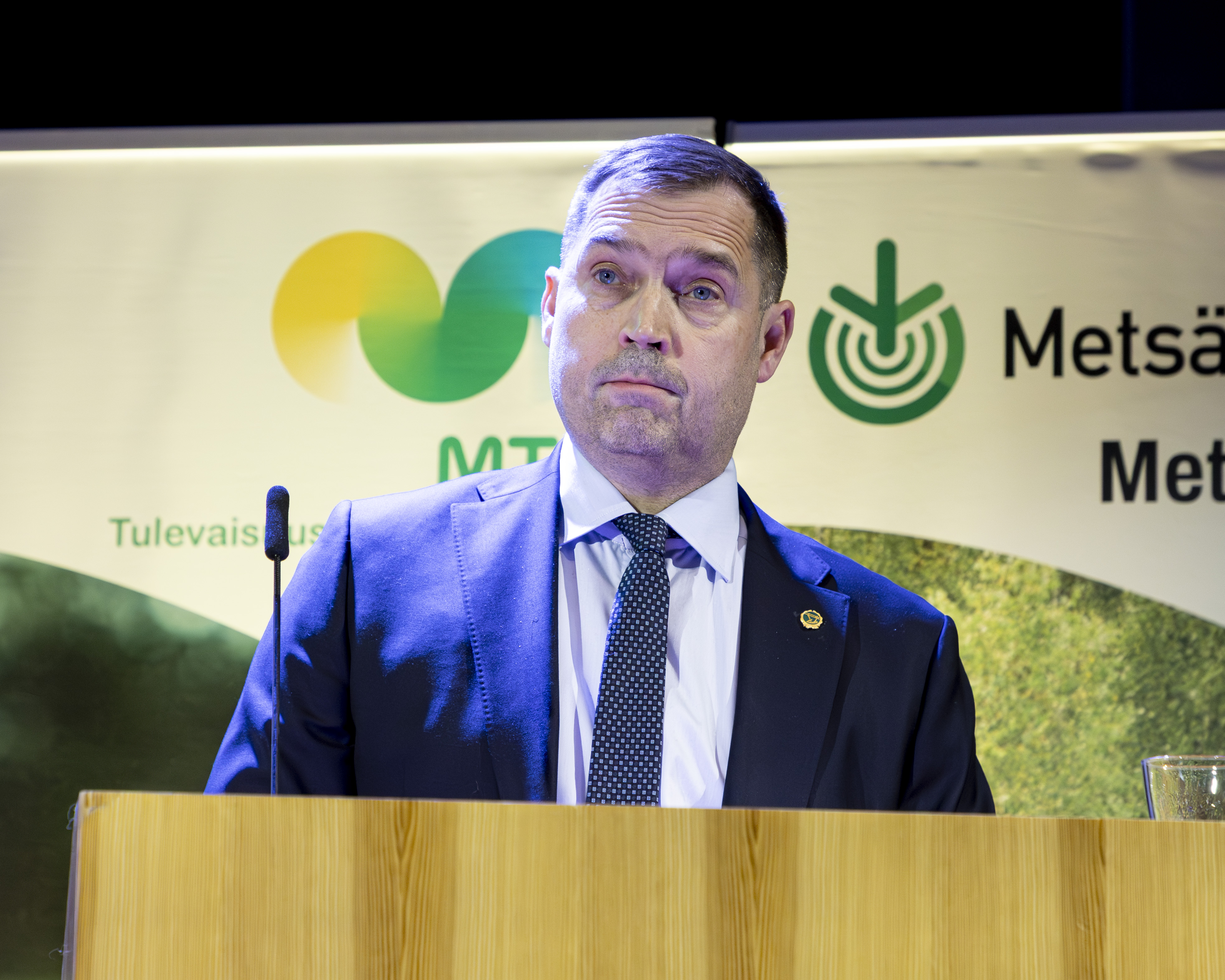 Vastavalittu MTK:n puheenjohtaja Tero Hemmilä.