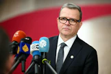 Orpo sanoo odottavansa EU-komissiolta esitystä Ukrainalle suunnitellusta sotakorvauslainasta jo lähiviikkoina. LEHTIKUVA/ AFP.