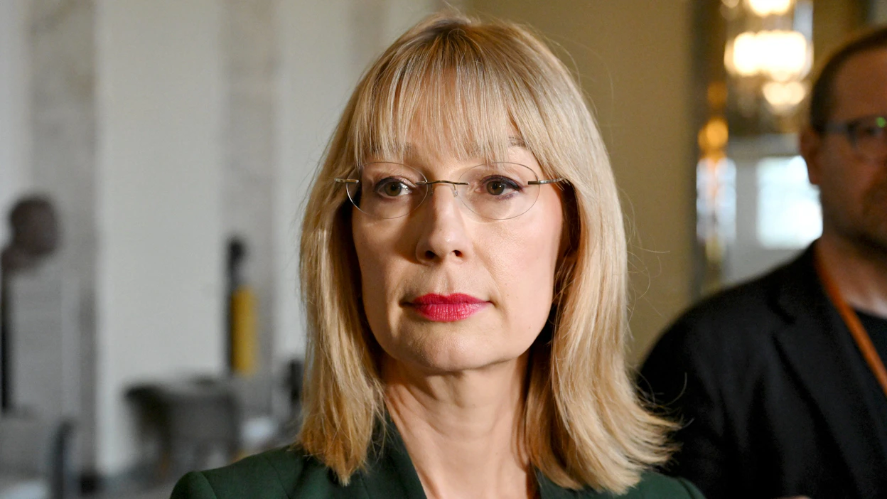 SDP:n Tytti Tuppuraisen mukaan Eemeli Peltosen kuolema liittyi tämän sairauteen ja sen mukana tulleisiin kärsimyksiin. LEHTIKUVA / Roni Rekomaa.