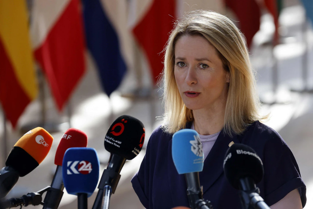 Viron pääministeri Kaja Kallas olisi haluttu tänään kuultavaksi parlamentin, riigikogun, korruption vastaisen valiokunnan kokoukseen, mutta hän kieltäytyi osallistumasta. LEHTIKUVA/AFP.