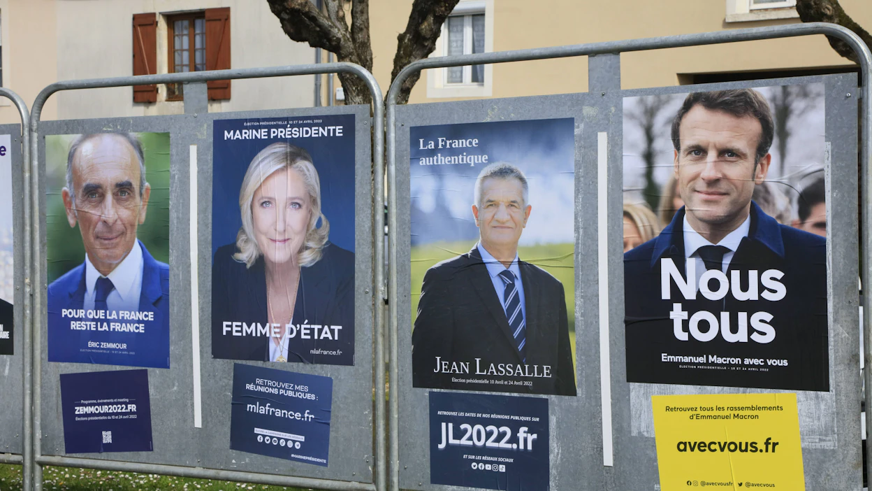 Ranskan presidentinvaalien ensimmäisen kierroksen tulos näyttää selvältä. Kansallisen liittouman Marine Le Pen ja istuva presidentti Emmanuel Macron nousevat toiselle kierrokselle.