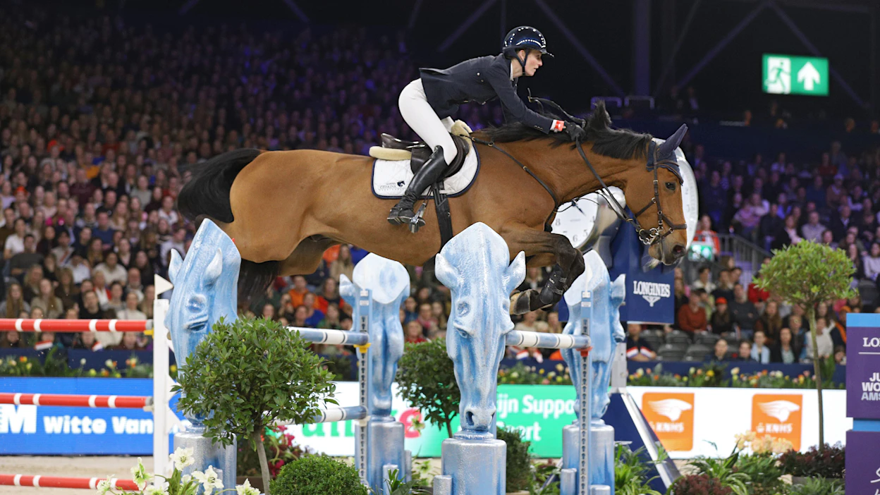 Jasmin Seppälä-Geerink ja Kerel van het Sterrebos Amsterdamissa maailmancupin osakilpailussa viime talvikaudella.