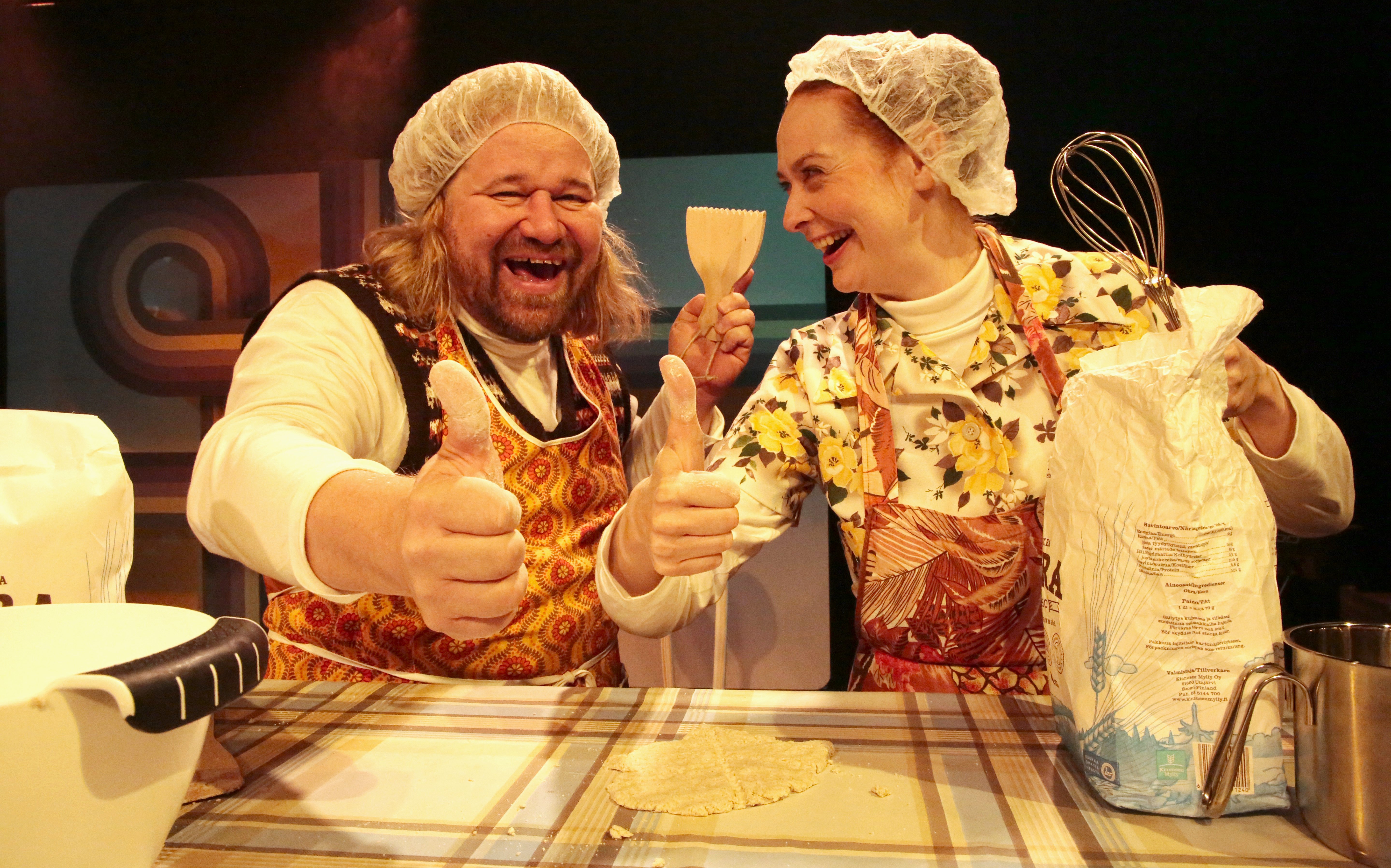 Kuvassa jauhopeukalot Janne Kinnunen ja Vera Veiskola. 