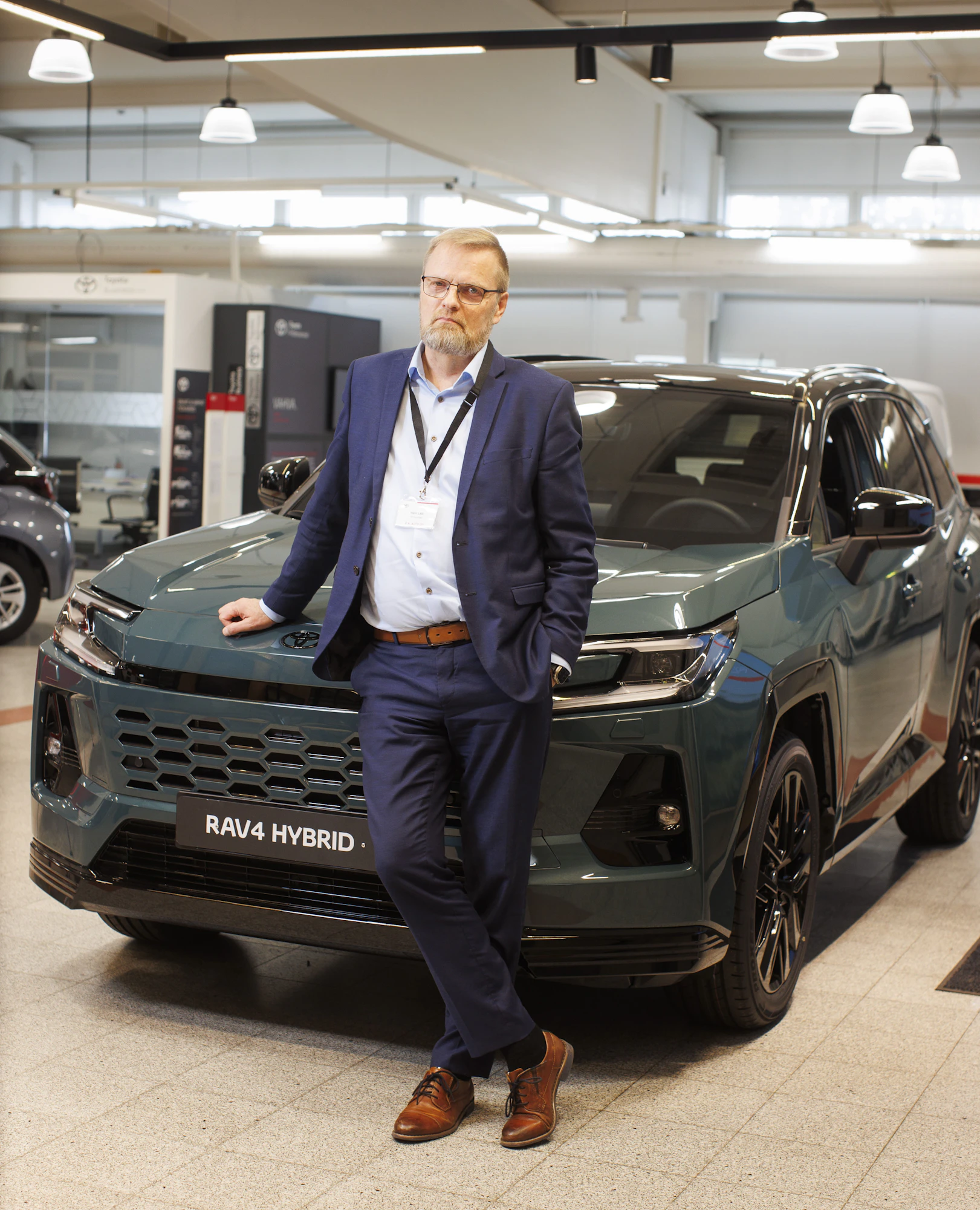 Ossi Kivisen vuonna 1964 perustama O.K. Auto Oy on myynyt vuodesta 1983 vain Toyota-merkkisiä henkilöautoja. Nykyinen toimitusjohtaja Harri Lätin mukaan strategia on tuulisessa autokaupassa toiminut.