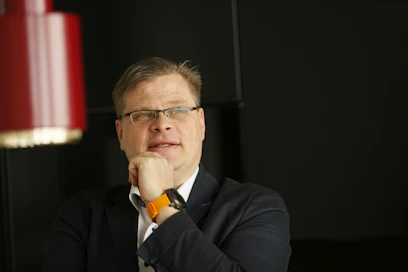 Jos Yhdysvallat sulkee silmänsä ja Ukraina pakotetaan rauhaan, tämä lisäisi Kari Liuhdon mukaan riskiä, että Venäjä näkisi voivansa toimia samoin myös muualla.