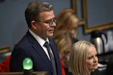 Pääministeri, kokoomuksen puheenjohtaja Petteri Orpo ja valtiovarainministeri, perussuomalaisten puheenjohtaja Riikka Purra eduskunnassa Helsingissä toukokuussa. 