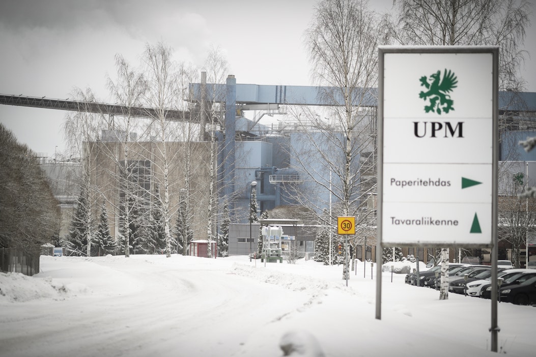 Kuvassa UPM:n Jämsänkosken paperitehdas.