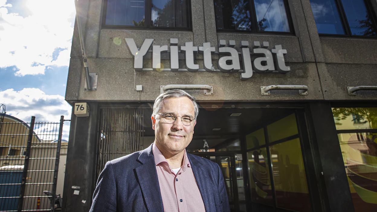 Suomen yrittäjien toimitusjohtajan Mikael Pentikäisen mukaan pienet teollisuusyritykset kipuilevat eniten tällä hetkellä.