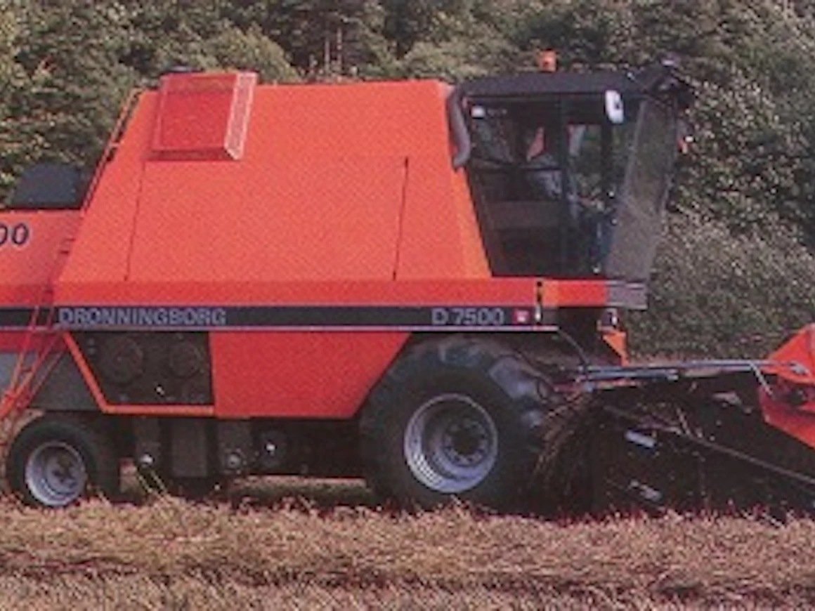 90Dronningborg7500