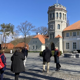 Viron historiallisessa museossa Tallinnassa järjestetään muun muassa näyttelyitä ja konsertteja. Keskiajalla rakennettuun museoon suuntasi toukokuussa useita kävijöitä. 